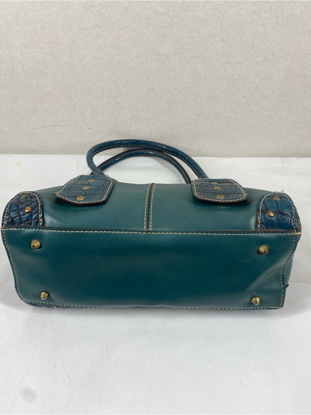 Teal Leather Barrel Tote with Gold Ring Handles - Picture 4 of 6